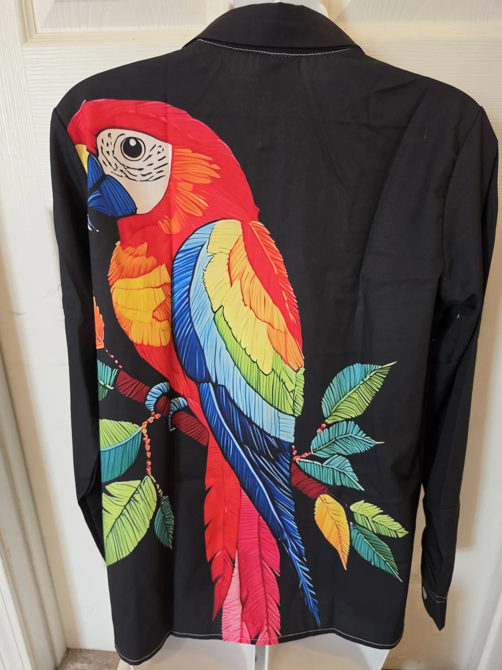 Black Women's Button-Up Shirt with Colorful Parrot Print Size Medium Juniors